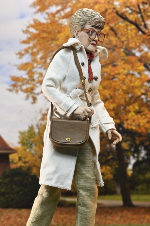 Murder, She Wrote Jessica Fletcher Clothed Action Figure - Collectables > Action Figures > toys -  Neca