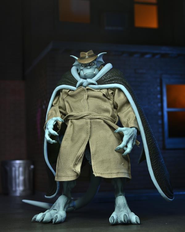 Disney's Gargoyles Ultimate Detective Broadway "Silver Falcon" - With Closed Wings - Collectables > Action Figures > toys -  Neca
