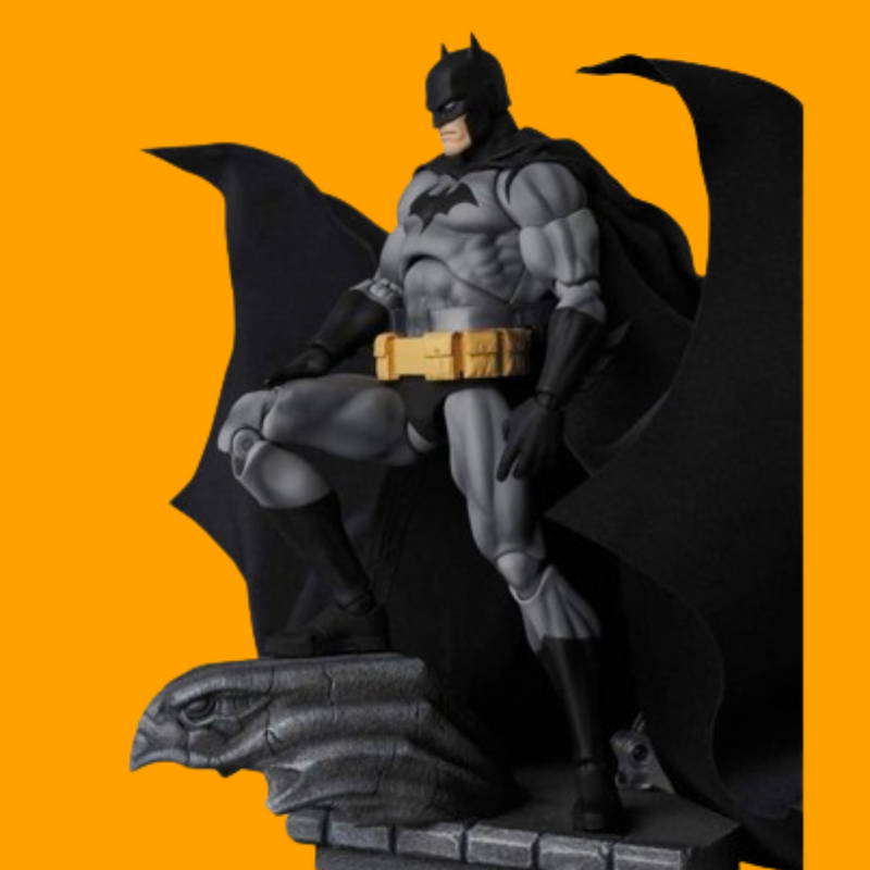 Batman: Hush MAFEX #126 Batman (Black Version) — Toy Snowman