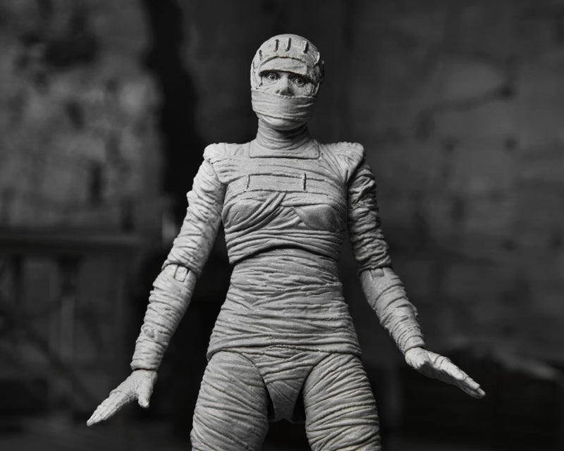 Universal Monsters Ultimate Bride of Frankenstein (Black & White) - Collectables > Action Figures > toys -  Neca