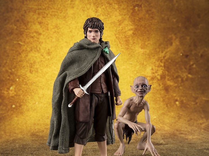 The Lord of the Rings: The Fellowship of the Ring S.H.Figuarts Frodo Baggins & Gollum Action Figure Set (preorder Q3 2025)