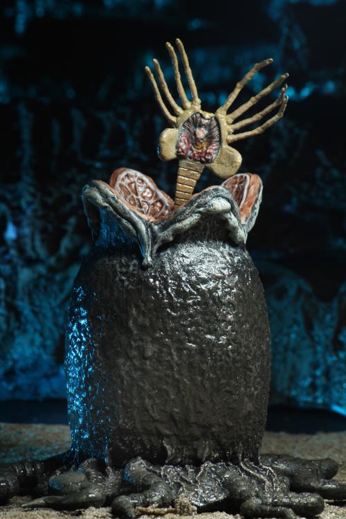 Neca - Alien - Ultimate 40th Anniversary Big Chap - Action & Toy Figures -  Neca