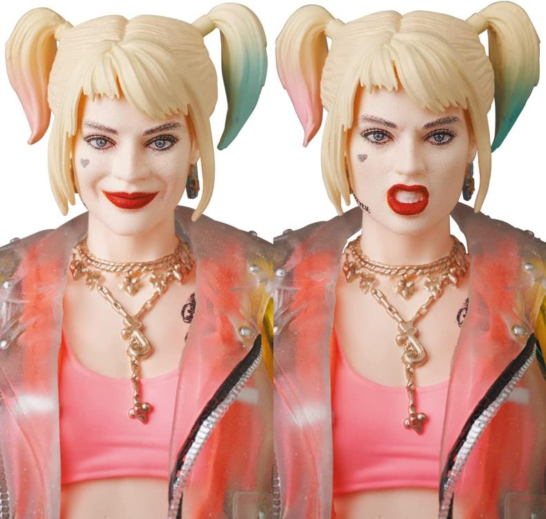 Birds of Prey MAFEX #159 Harley Quinn - Caution Tape Jacket Ver - Collectables > Action Figures > toys -  MAFEX