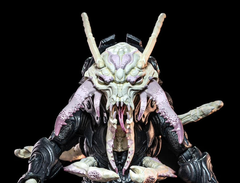 Sphexxian Mine Worker - Cosmic Legions - OUTPOST: ZAXXIUS (preorder) - Collectables > Action Figures > toys -  Four Horsemen