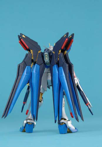 MG Strike Freedom Gundam - Model Kit > Collectable > Gunpla > Hobby -  Bandai