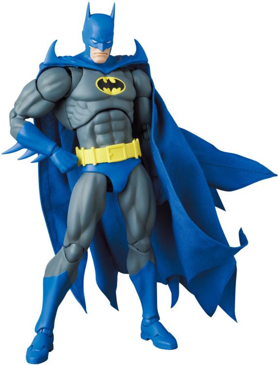 MAFEX - Knight Crusader Batman (preorder) - Collectables > Action Figures > toys -  MAFEX