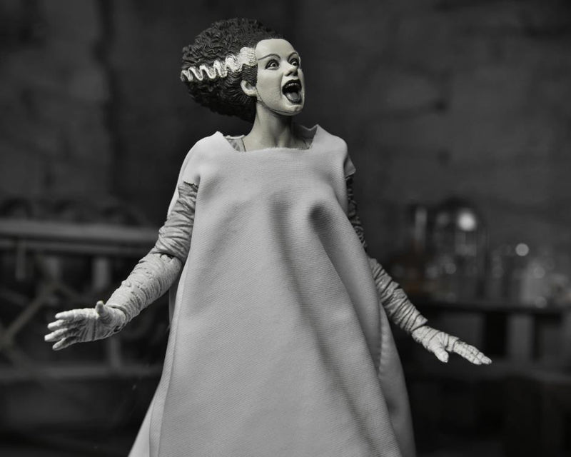 Universal Monsters Ultimate Bride of Frankenstein (Black & White) - Collectables > Action Figures > toys -  Neca