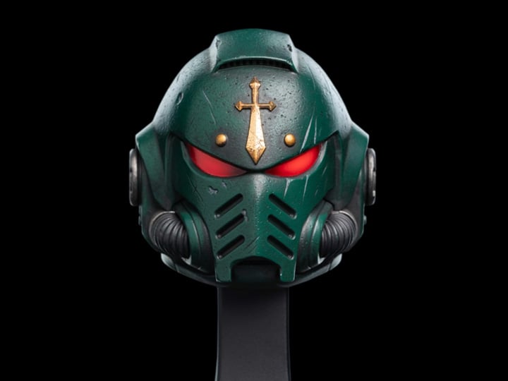 Warhammer 40k Dark Angels Miniature Helmet Replica (preorder Q2 2025)