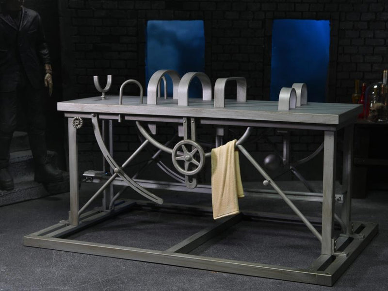 Universal Monsters Frankenstein Accessory Set - Collectables > Action Figures > toys -  Neca