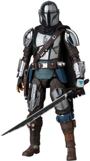 Star Wars MAFEX #256 The Mandalorian (Chrome Ver.) - Action & Toy Figures -  MAFEX