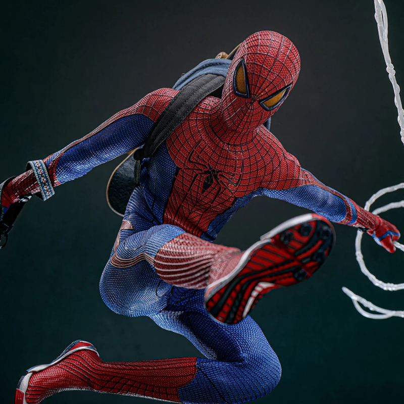The Amazing Spider-Man - Spider-Man Deluxe 1/6th Scale Collectible Figure - MMS772