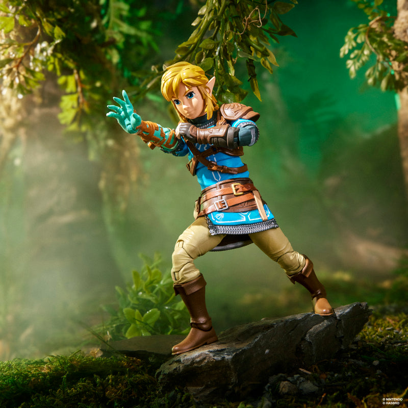 The Legend of Zelda Heroes of Hyrule - Link (Preorder April 2027)