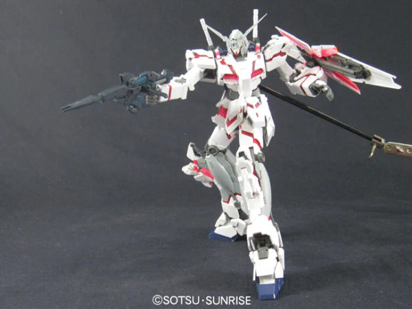 MG Unicorn Gundam HD Color + MS Cage 1/100 - Model Kit > Collectable > Gunpla > Hobby -  Bandai
