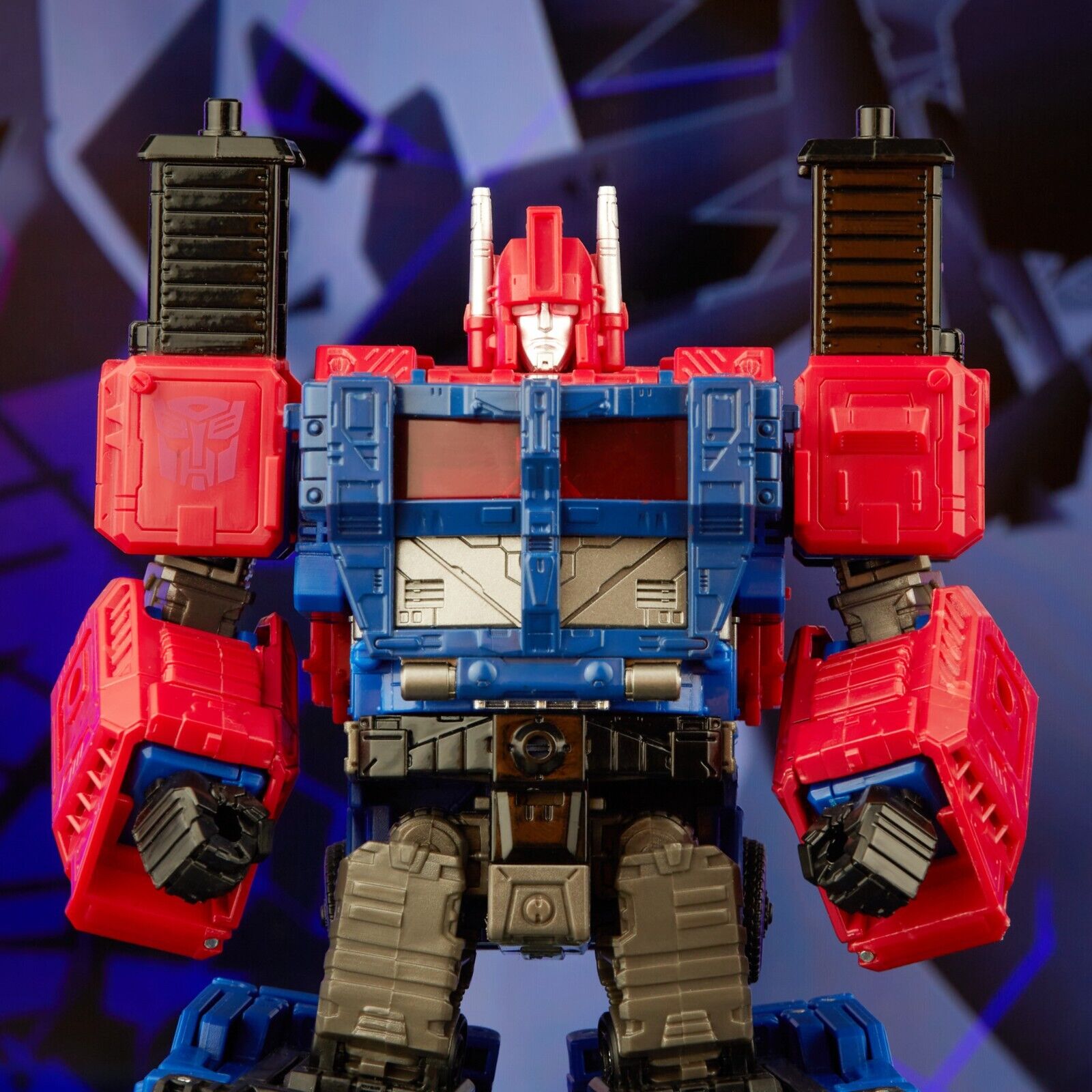 Hasbro Transformers Generations Shattered Glass Ultra Magnus