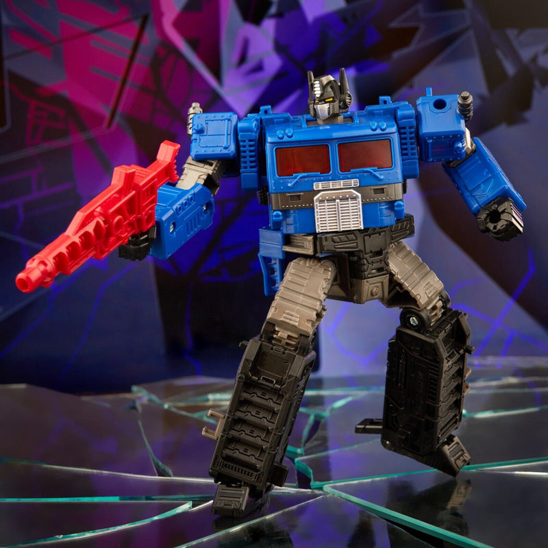 Hasbro - Transformers Generations Shattered Glass - Ultra Magnus - Exclusive - Collectables > Action Figures > toys -  Hasbro