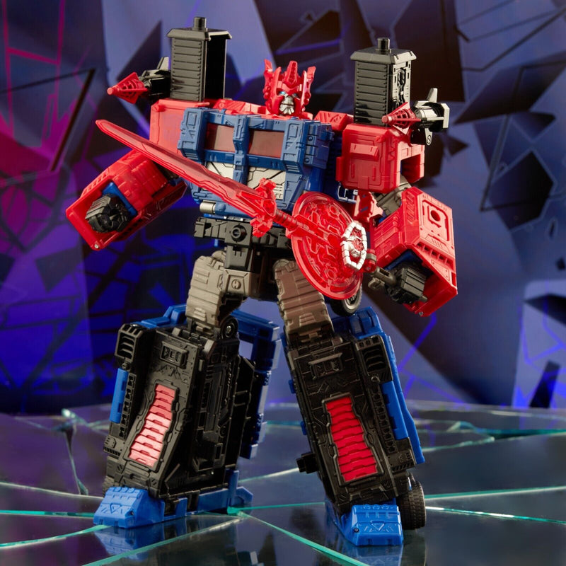 Hasbro - Transformers Generations Shattered Glass - Ultra Magnus - Exclusive - Collectables > Action Figures > toys -  Hasbro