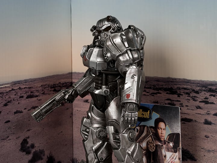 Fallout Movie Maniacs Maximus 6" Limited Edition Figure - Collectables > Action Figures > toys -  McFarlane Toys