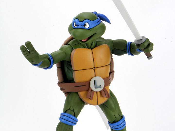 Teenage Mutant Ninja Turtles (Animated Series) Leonardo 1/4 Scale Figu ...