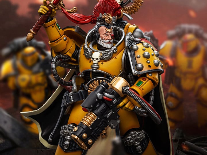 Warhammer 40K - The Horus Heresy - Imperial Fists  -  Legion Praetor with Power Sword - Collectables > Action Figures > toys -  Joy Toy