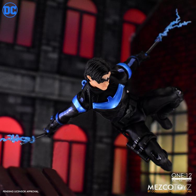DC Comics One:12 Collective Nightwing (preorder Q3 2025) - Collectables > Action Figures > toys -  MEZCO TOYS