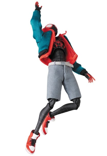 Spider-Man: Into the Spider-Verse MAFEX #236 Spider-Man (Renewal Ver.) Action Figure