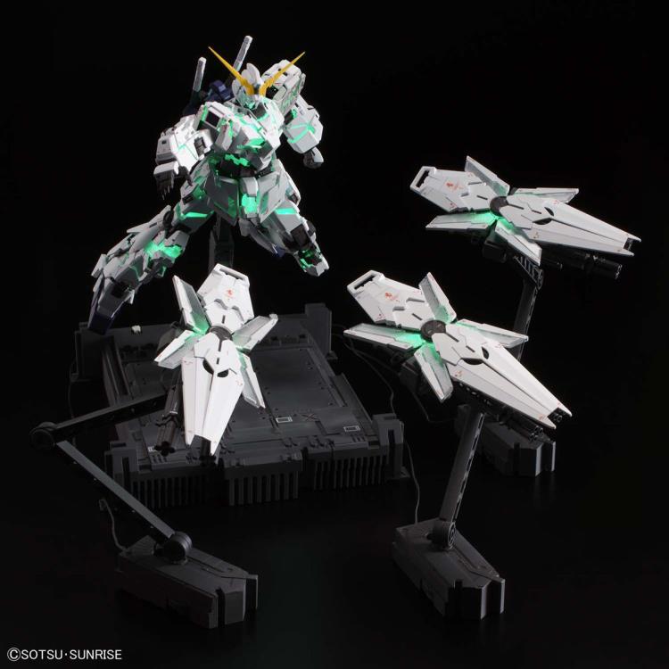 MGEX 1/100 UNICORN GUNDAM Ver.Ka - Model Kit > Collectable > Gunpla > Hobby -  Bandai