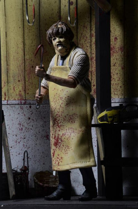 Texas Chainsaw Massacre Ultimate Leatherface Figure