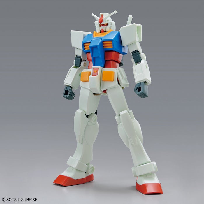 Entry Grade RX-78-2 Gundam (Full Weapon Set) 1/144 - Model Kit > Collectable > Gunpla > Hobby -  Bandai
