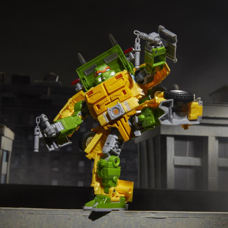 Transformers Collaborative Teenage Mutant Ninja Turtles x Transformers Party Wallop (preorder Q4) - Collectables > Action Figures > toys -  Hasbro