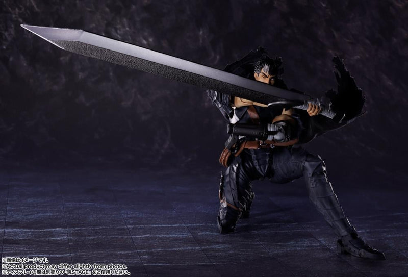 Berserk S.H.Figuarts Guts (Berserker Armor) - Collectables > Action Figures > toys -  Bandai