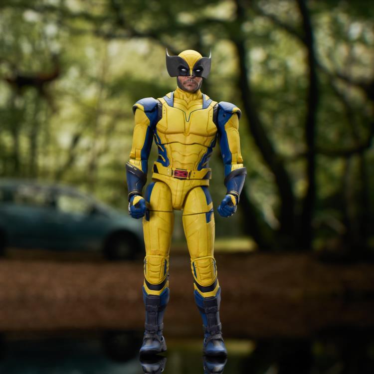 Deadpool & Wolverine Marvel Select Wolverine Action (preorder Q3 2025) - Collectables > Action Figures > toys -  Diamond Select Toys