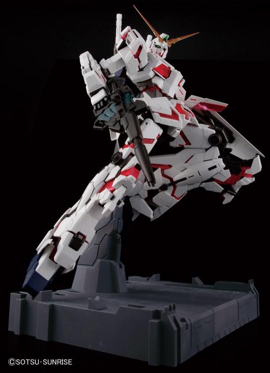 PG RX-0 Unicorn Gundam - Model Kit > Collectable > Gunpla > Hobby -  Bandai