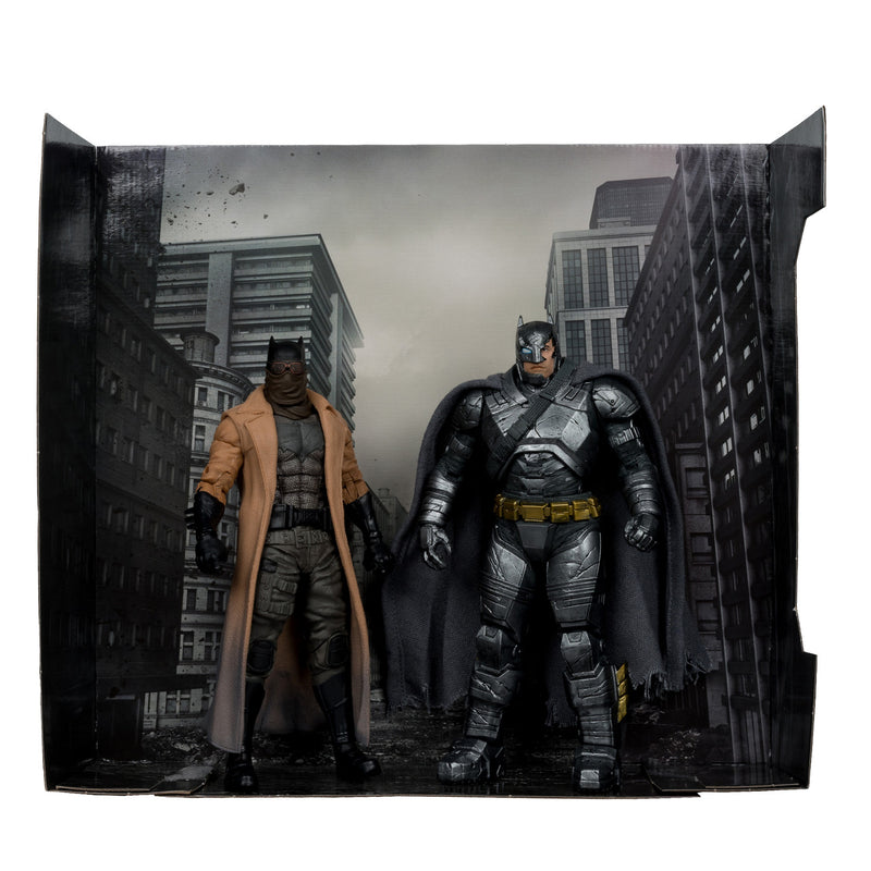 Batman Knightmare & Batman Armor Suit (Batman v Superman: Dawn of Justice) 2-Pack Gold Label - Collectables > Action Figures > toys -  McFarlane Toys
