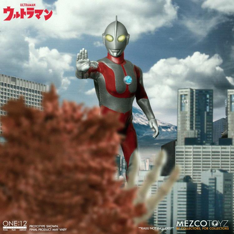 Ultraman One:12 Collective Ultraman - Doll & Action Figure Accessories -  MEZCO TOYS