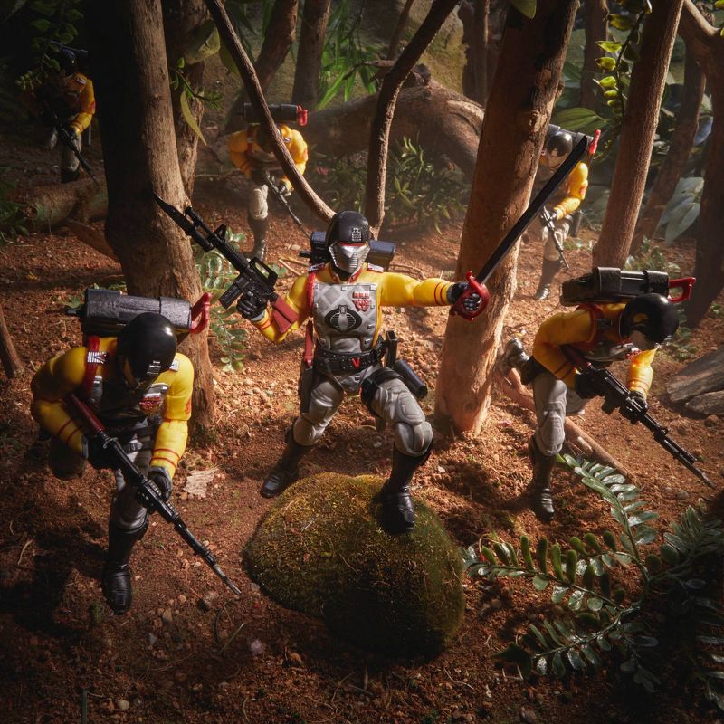 G.I. Joe Classified Series Python Patrol Crimson Guard Action Figure - Exclusive - Collectables > Action Figures > toys -  Hasbro