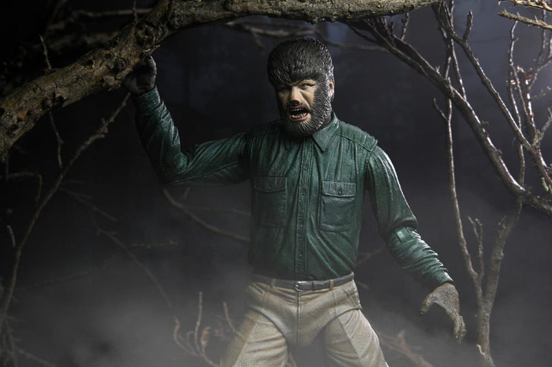 Universal Monsters Ultimate The Wolf Man - Collectables > Action Figures > toys -  Neca