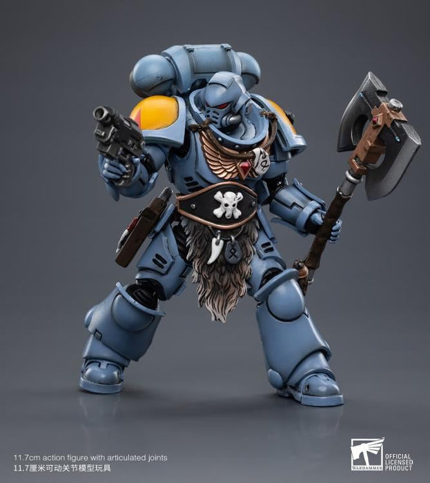 Warhammer 40K Space Wolves Claw Pack Sigyrr Stoneshield 1/18 Scale Action Figure