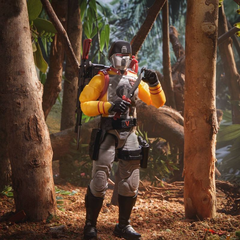 G.I. Joe Classified Series Python Patrol Crimson Guard Action Figure - Exclusive - Collectables > Action Figures > toys -  Hasbro