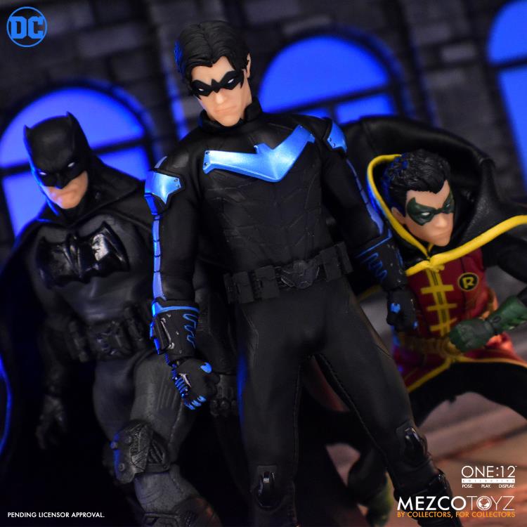 DC Comics One:12 Collective Nightwing (preorder Q3 2025) - Collectables > Action Figures > toys -  MEZCO TOYS