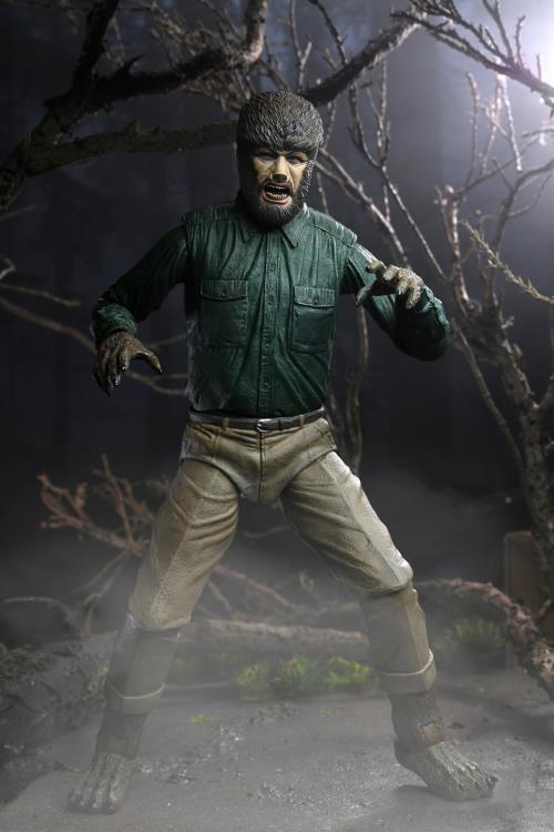 Universal Monsters Ultimate The Wolf Man - Collectables > Action Figures > toys -  Neca