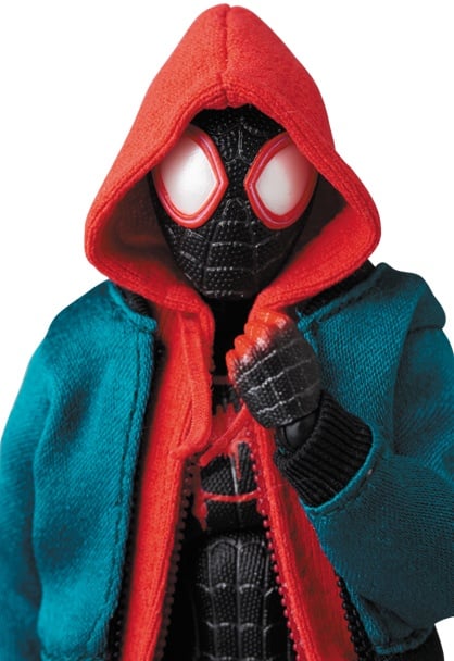 Spider-Man: Into the Spider-Verse MAFEX #236 Spider-Man (Renewal Ver.) Action Figure