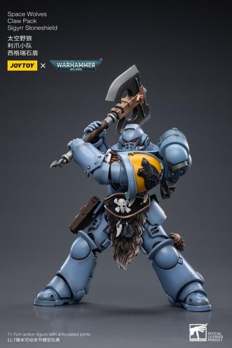 Warhammer 40K Space Wolves Claw Pack Sigyrr Stoneshield 1/18 Scale Action Figure