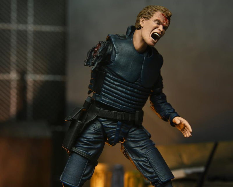 Robocop  - Ultimate Alex Murphy - OCP Uniform (preorder Q1) - Collectables > Action Figures > toys -  Neca