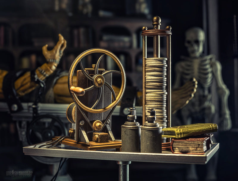 FIGURA OBSCURA: Frankenstein's Creature - Collectables > Action Figures > toys -  Four Horsemen