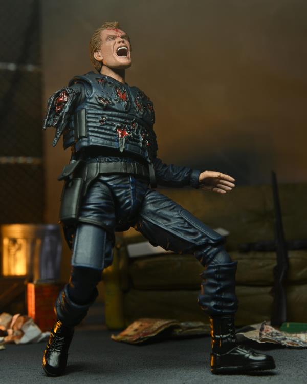 Robocop  - Ultimate Alex Murphy - OCP Uniform (preorder Q1) - Collectables > Action Figures > toys -  Neca