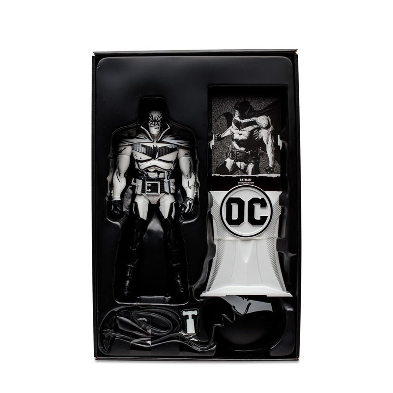 DC Multiverse - Batman White Knight Sketch Edition - Gold Label - Action & Toy Figures -  McFarlane Toys