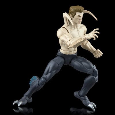 Marvel Legends Series Smythe & Peter Parker - Collectables > Action Figures > toys -  Hasbro