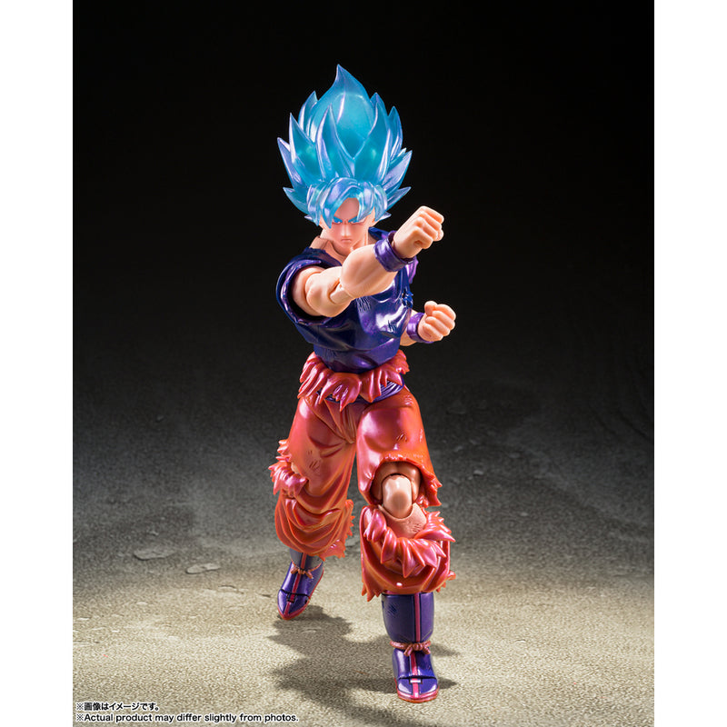 S.H.Figuarts SUPER SAIYAN GOD SUPER SAIYAN SON GOKU KAIO-KEN - Exclusive - Collectables > Action Figures > toys -  Bandai