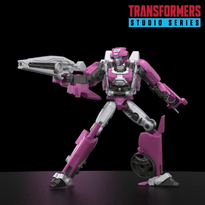 Transformers: One Studio Series Deluxe Class Elita-1 (preorder Q2 2025)