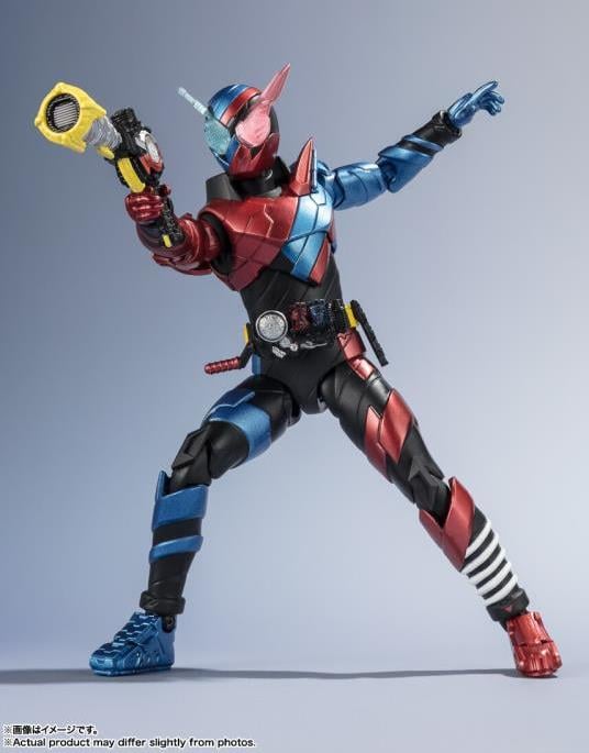 Kamen Rider Build S.H.Figuarts Kamen Rider Build (RabbitTank Form) (Heisei Generations Edition) Action Figure